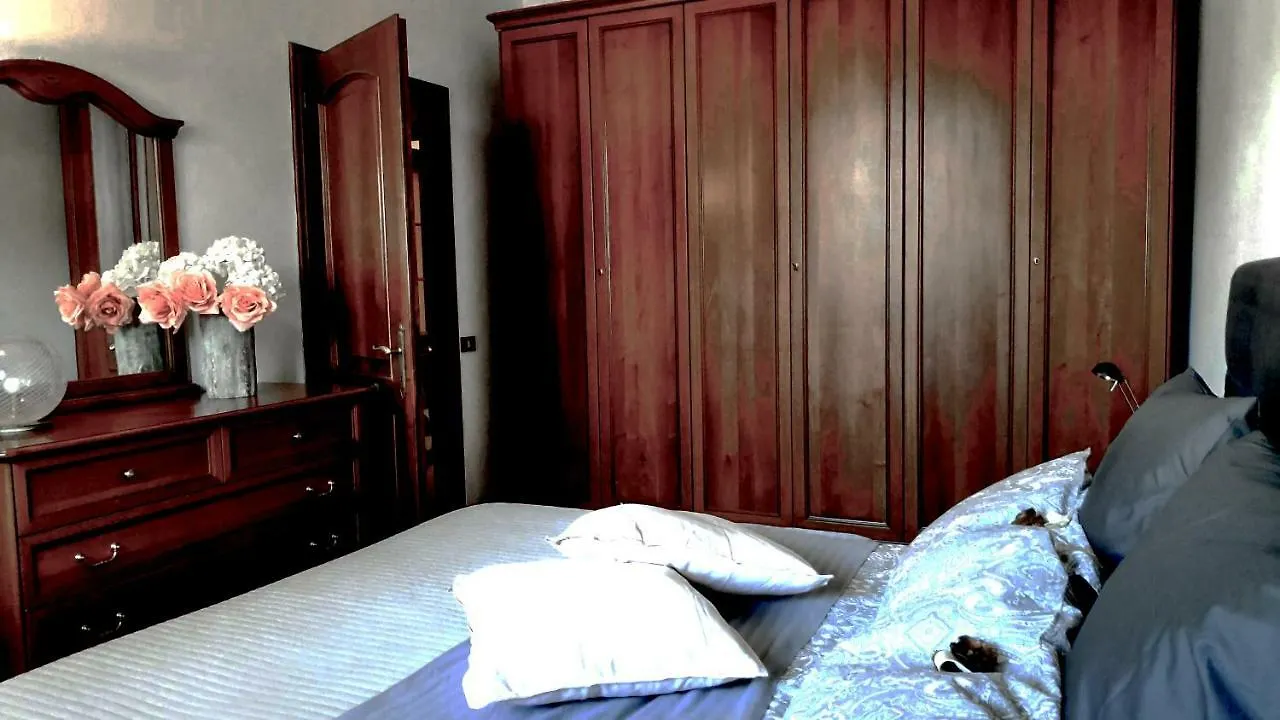 Apartament Casa Lory Mestre 0*,
